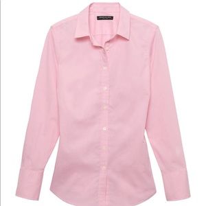 Banana Republic non iron button down. Size 10